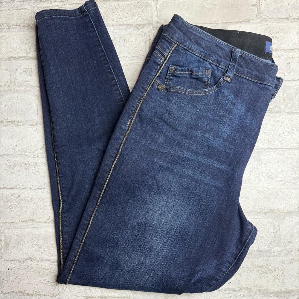 Democracy Women's Dark Blue Skinny Jeans